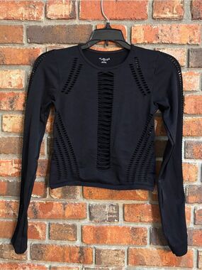 Out from under womens Saskia seamless slashed up crop top black m